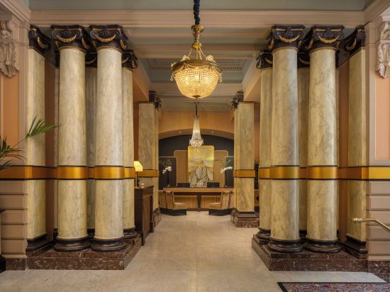 Фото Hotel Des Indes, a Luxury Collection Hotel, The Hague