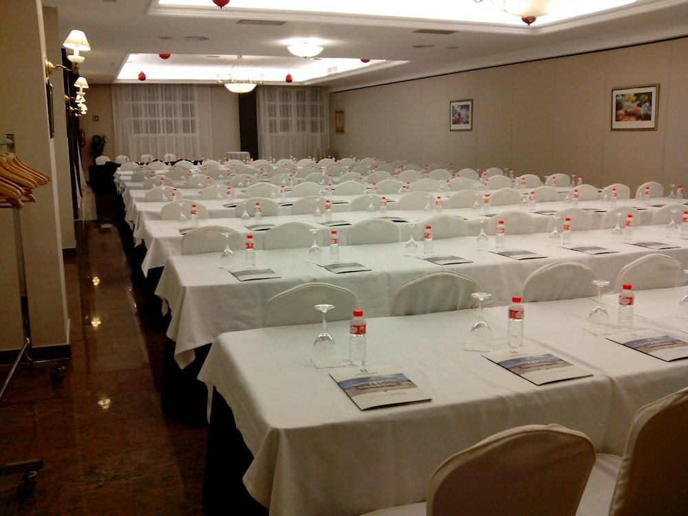 Фото Hotel Lasa Sport