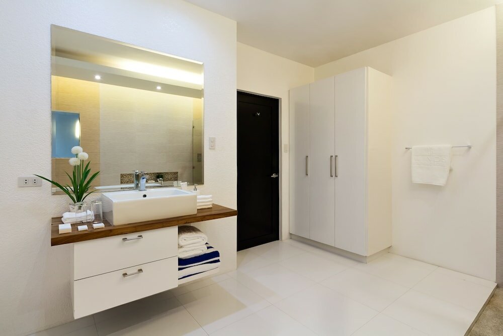 Фото Winds Boutique Hotel