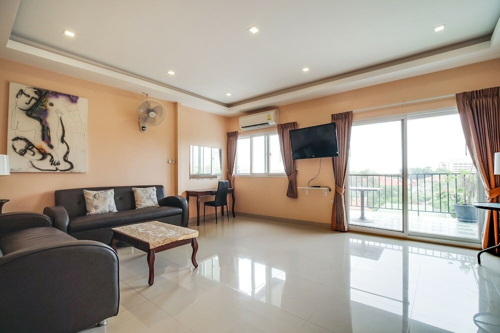 Фото Patamnak Beach Guesthouse