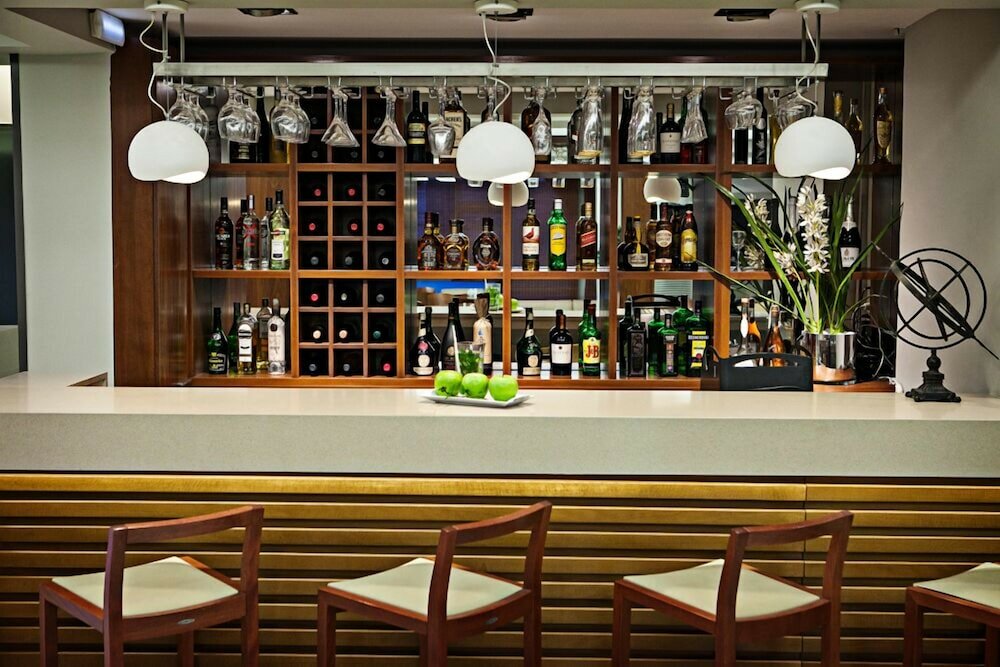 Фото Kronos Hotel