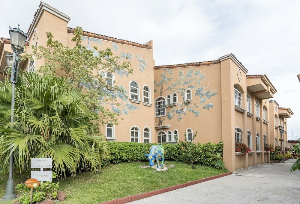 Фото Casa Conde Hotel & Suites