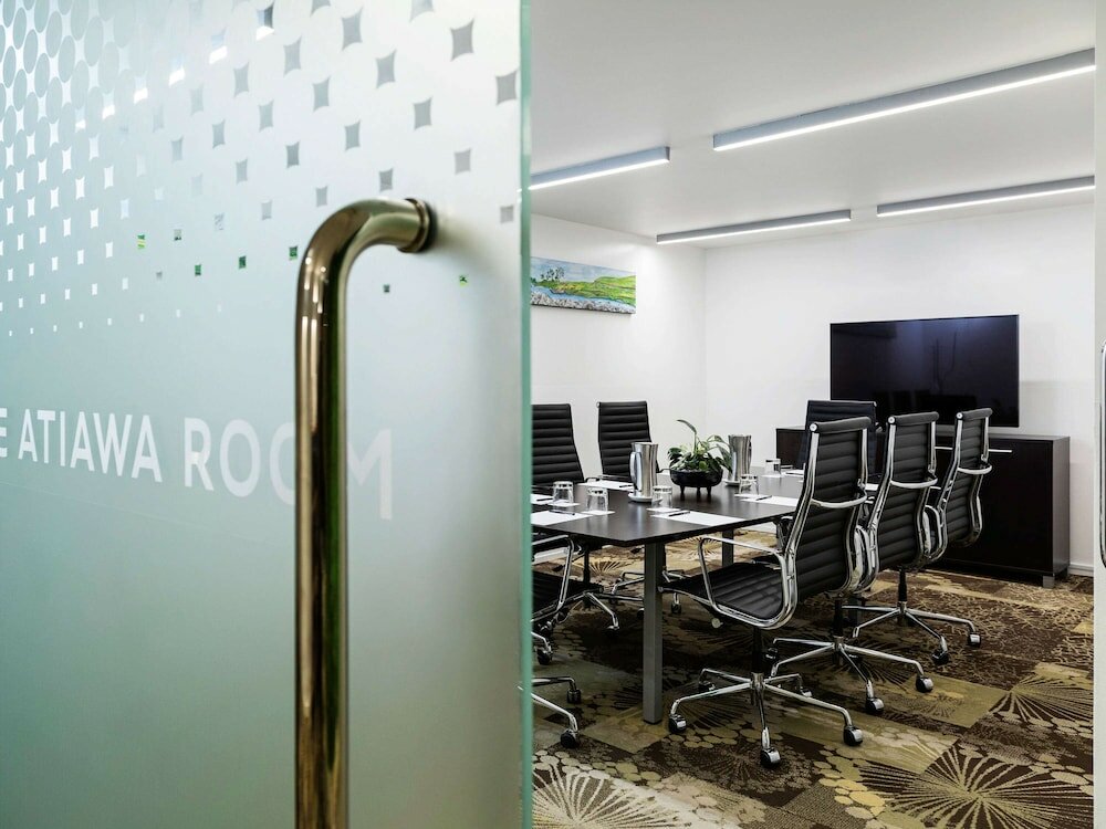 Фото Novotel New Plymouth Taranaki