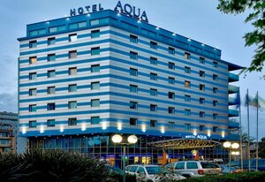 отель Hotel Aqua Burgas
