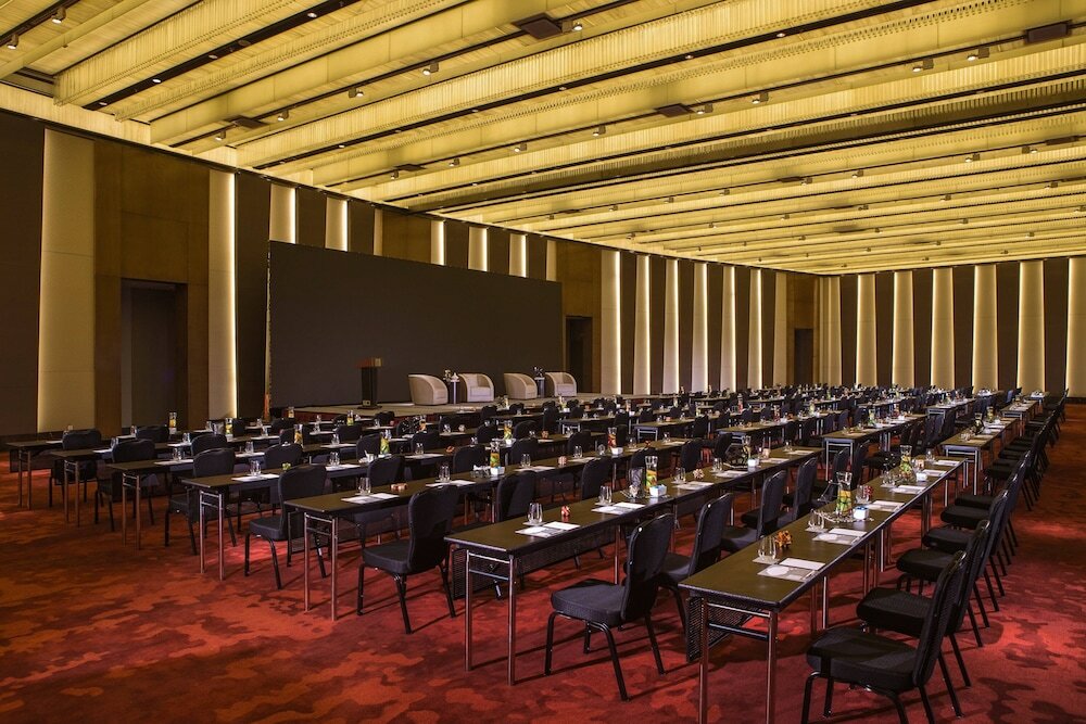 Фото Renaissance Nanjing Olympic Centre Hotel