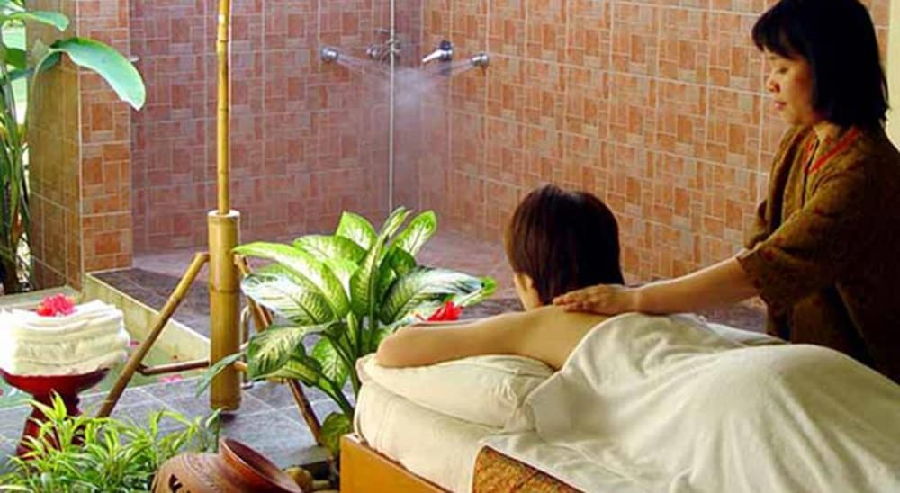 Фото The Imperial River House Resort