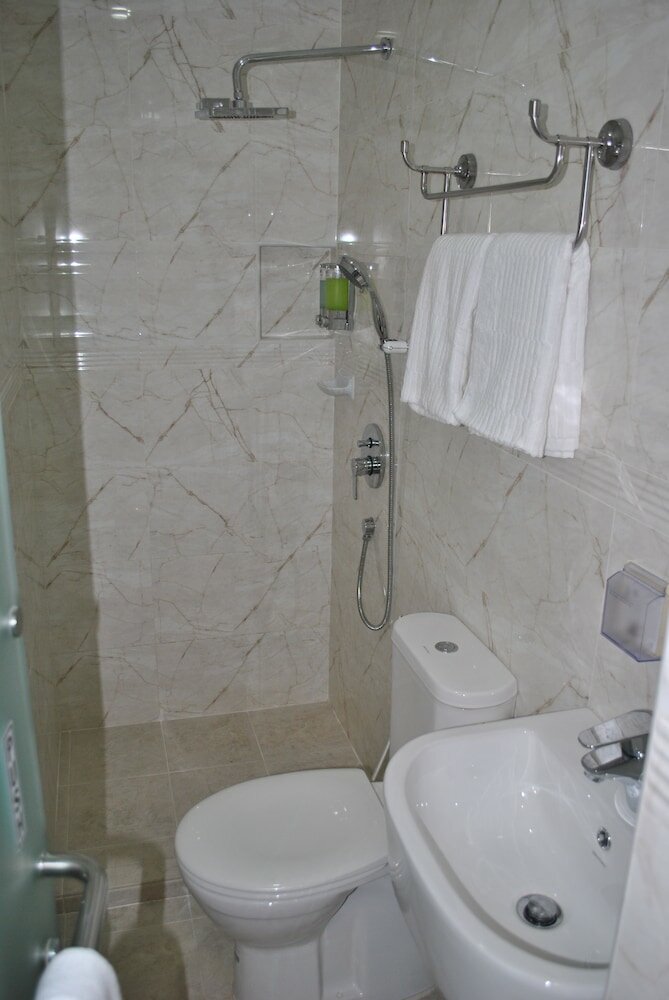 Фото Jayleen Clarke Quay Hotel