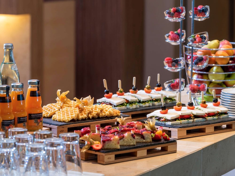 Фото Movenpick Hotel Frankfurt City