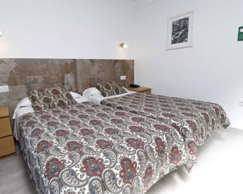 Фото Hotel Comapedrosa