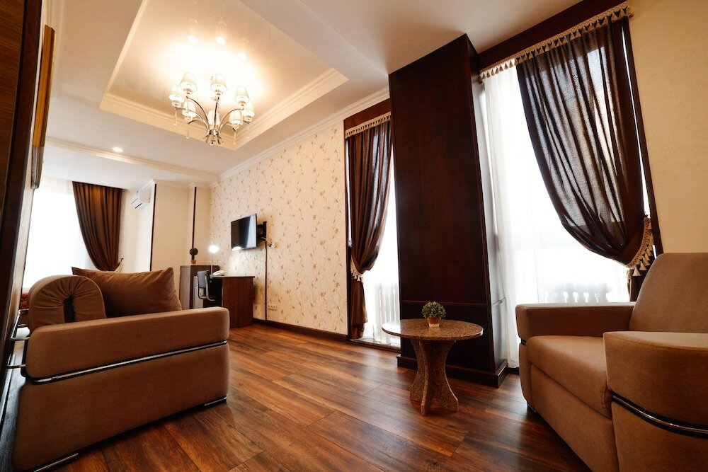 Фото Bishkek Centrum Hotel