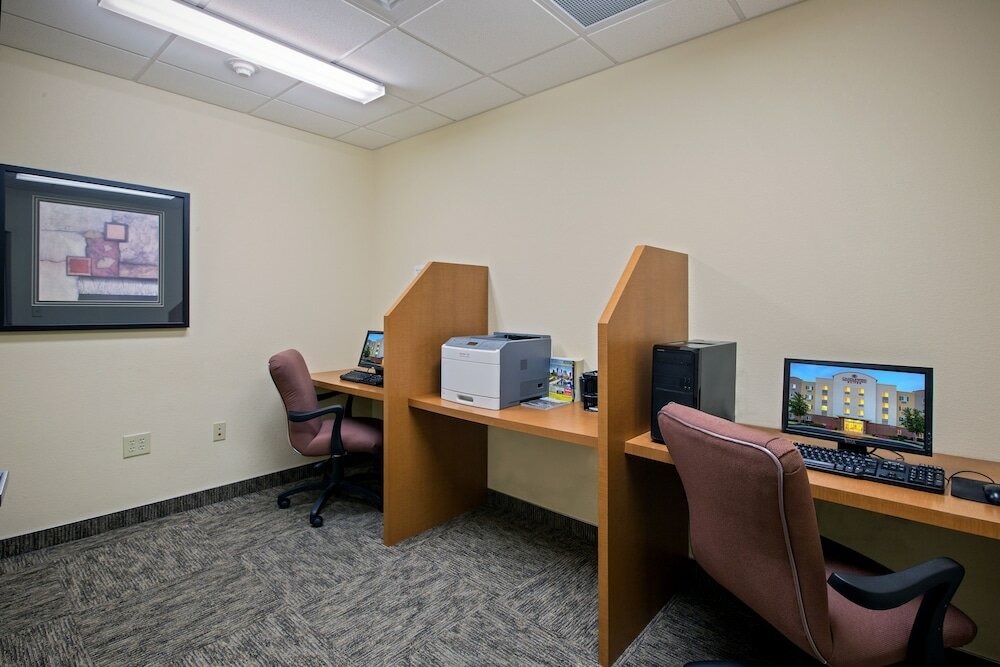 Фото Candlewood Suites Indianapolis Northwest, an Ihg Hotel