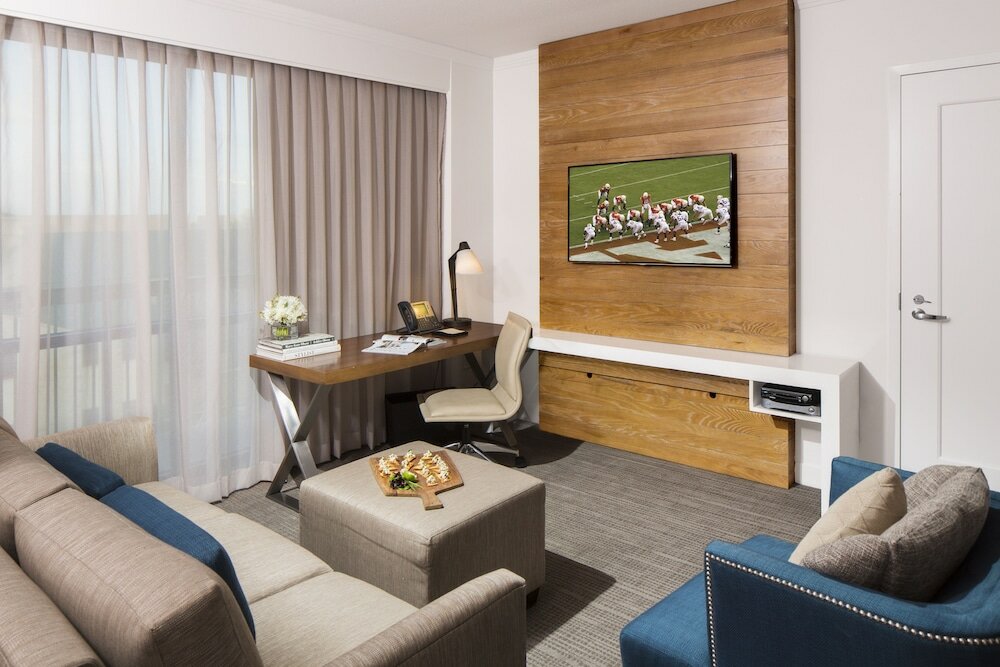 Фото At&t Hotel & Conference Center at the University of Texas