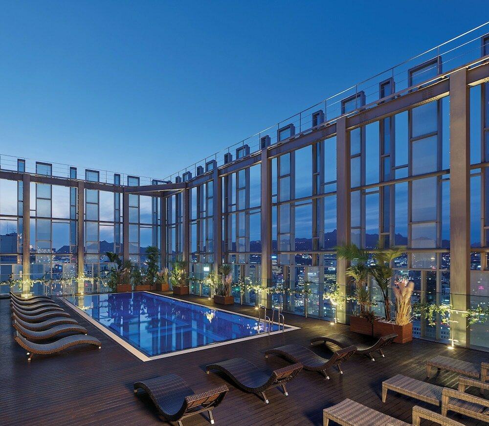 Фото Novotel Ambassador Seoul Dongdaemun Hotels & Residences