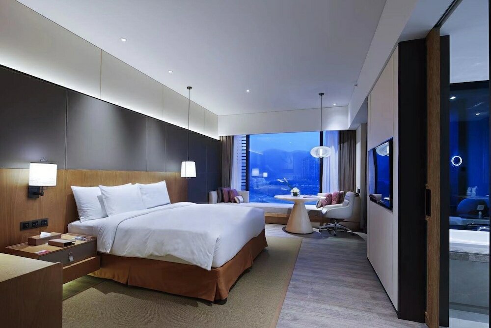 Фото Crowne Plaza Nanchang Wanli, an Ihg Hotel