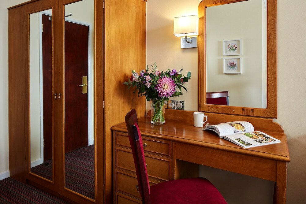 Фото The Abbey Great Malvern