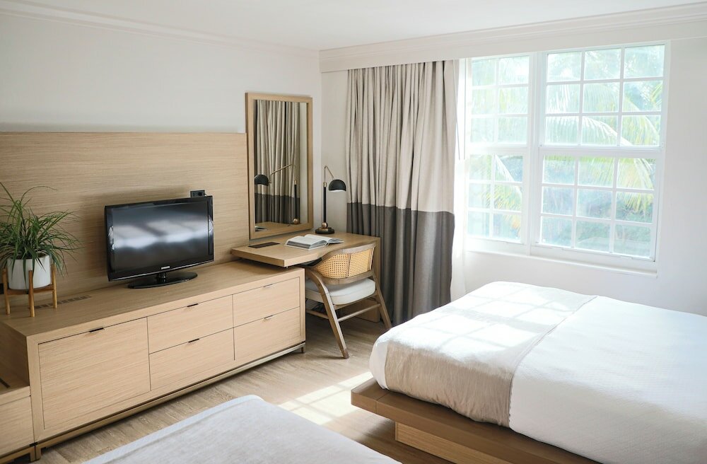 Фото Riverside Hotel