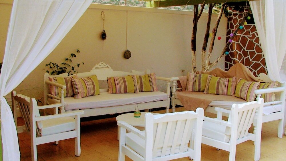 Фото Ambrosia Hotel