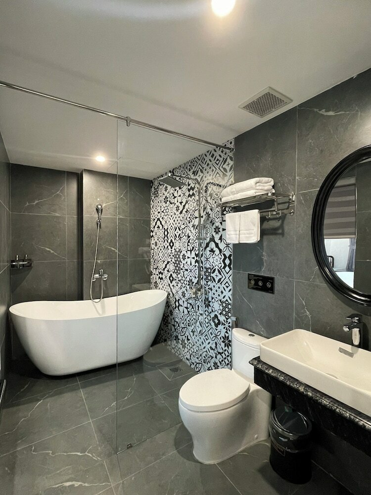 Фото Aquarius Premium Hotel