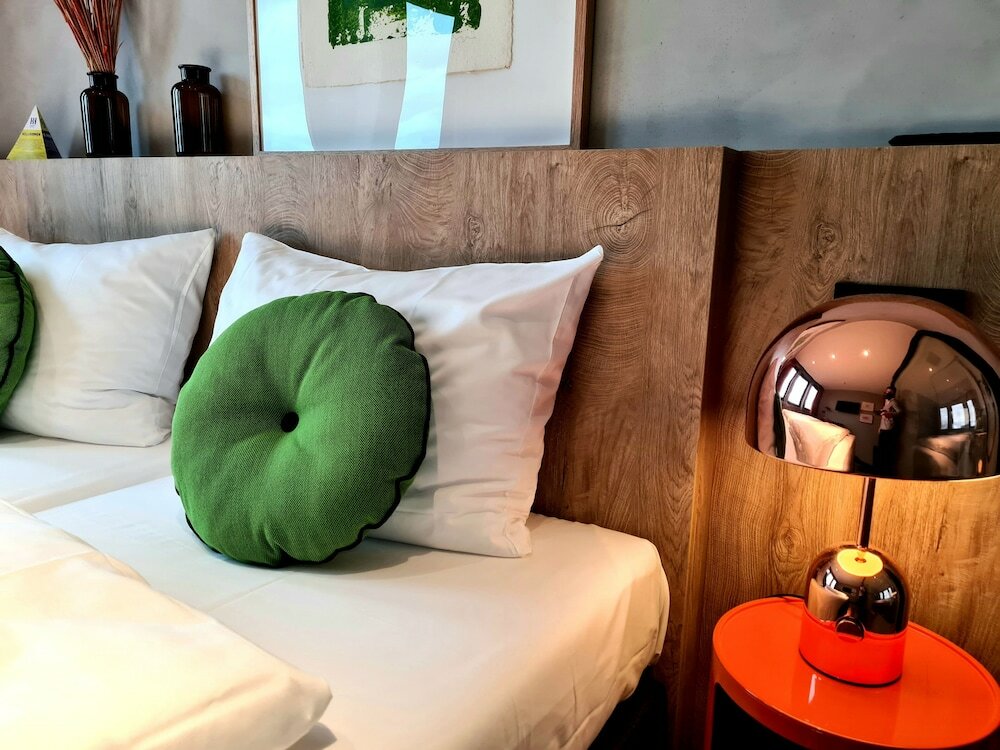 Фото Koncept Hotel International