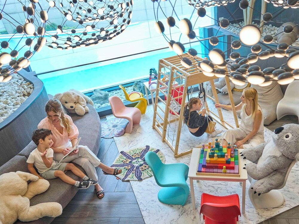 Фото Novotel Suites Manila at Acqua