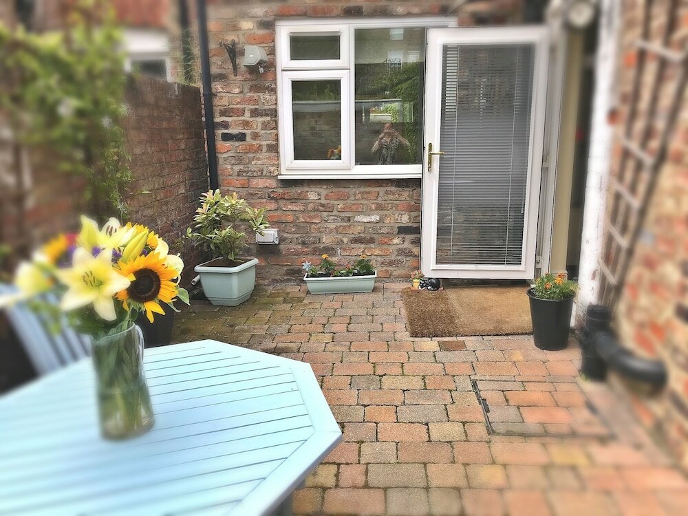 Фото St Raphael Guest House