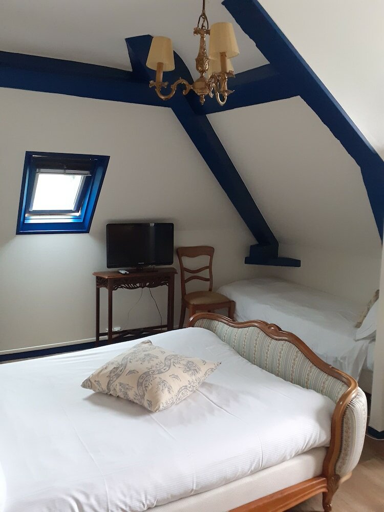 Фото Hôtel La Bonne Adresse