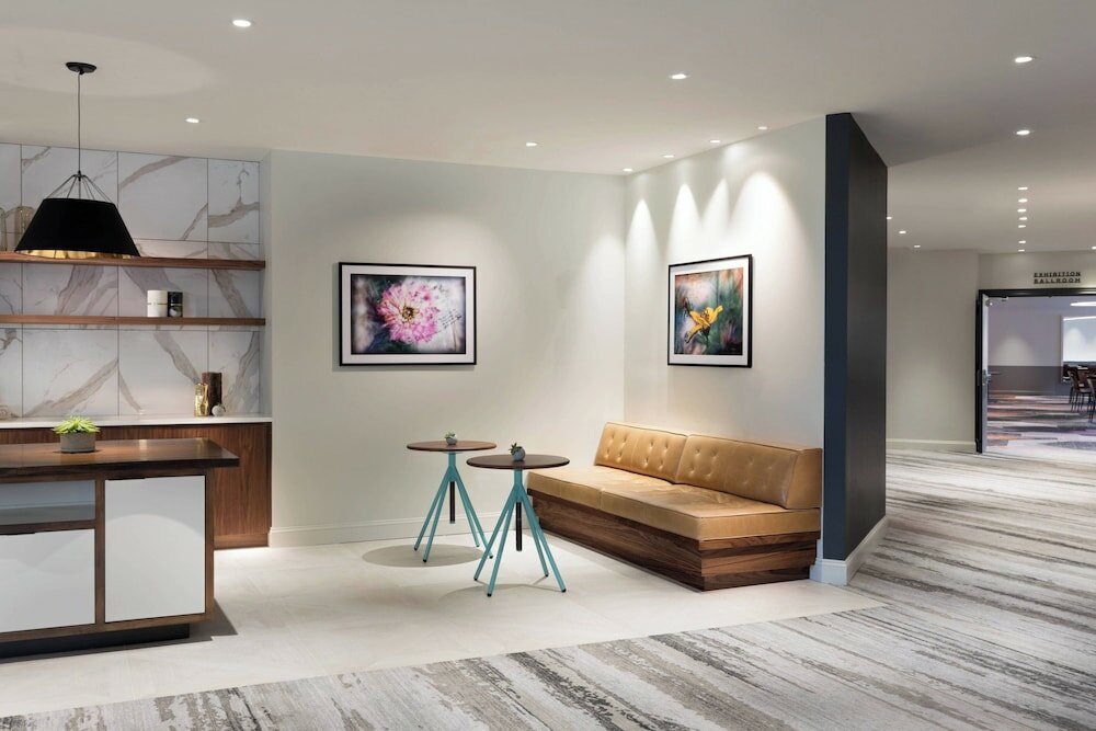 Фото The MC, Autograph Collection