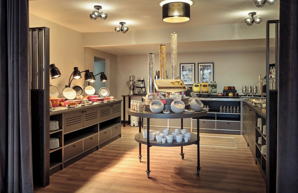 Фото Leonardo Hotel Hamburg Elbbruecken