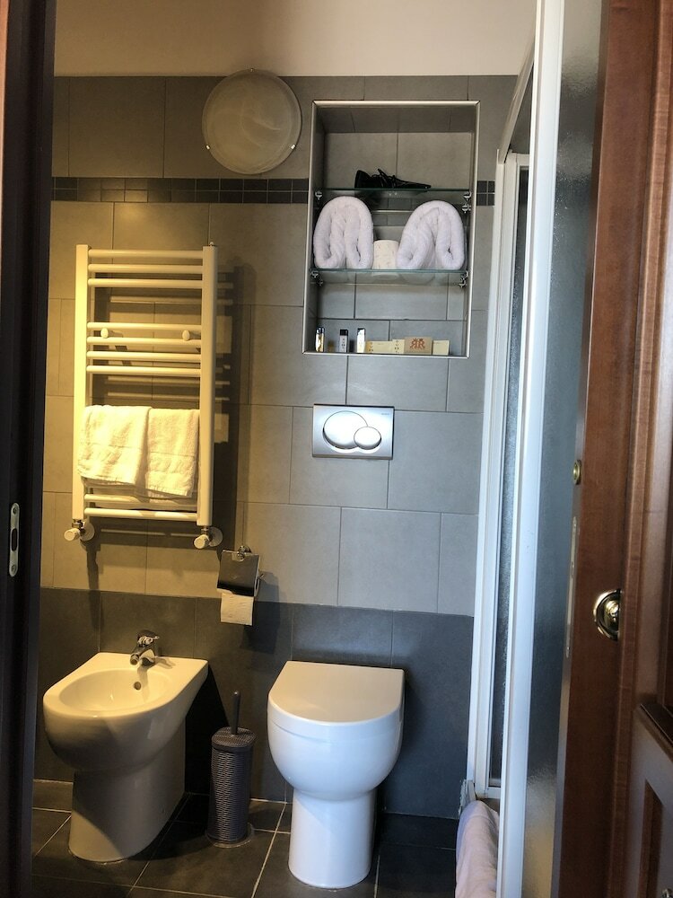 Фото Bb Il Re Alla Reginella Guest House