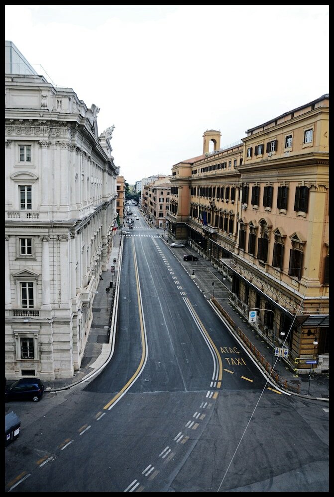 Фото Hotel Lilium