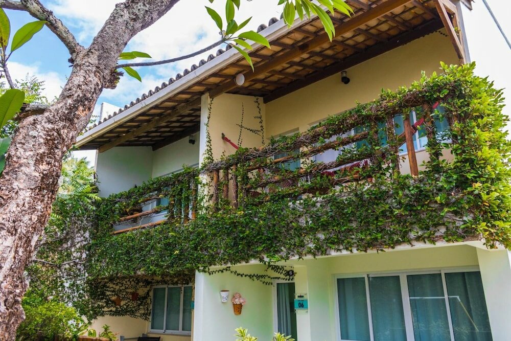 Фото Farol de Itapuã Praia Hotel