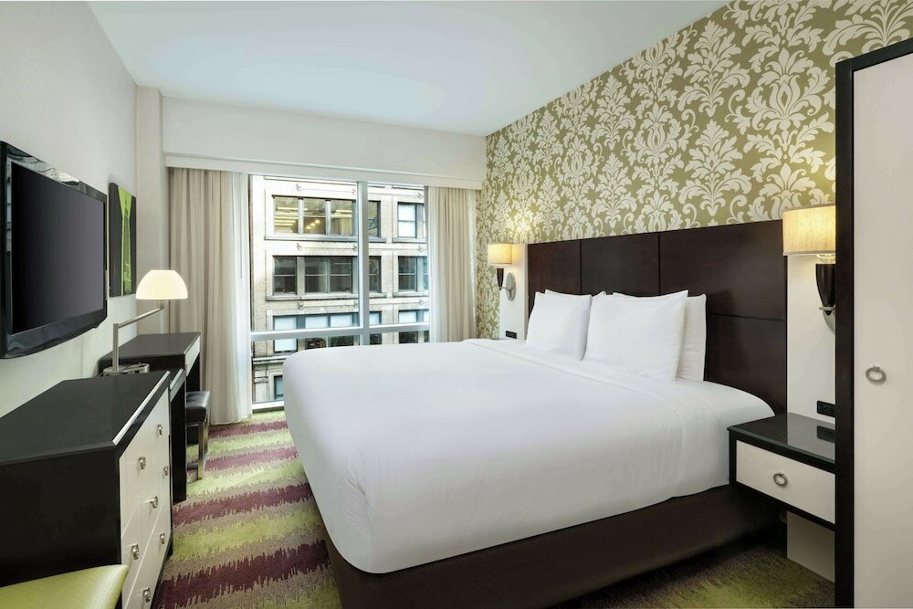 Фото Best Western Premier Herald Square