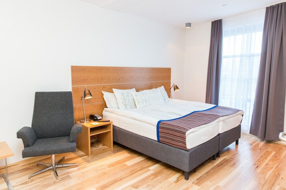 Фото Park Inn by Radisson Reykjavik Keflavik Airport