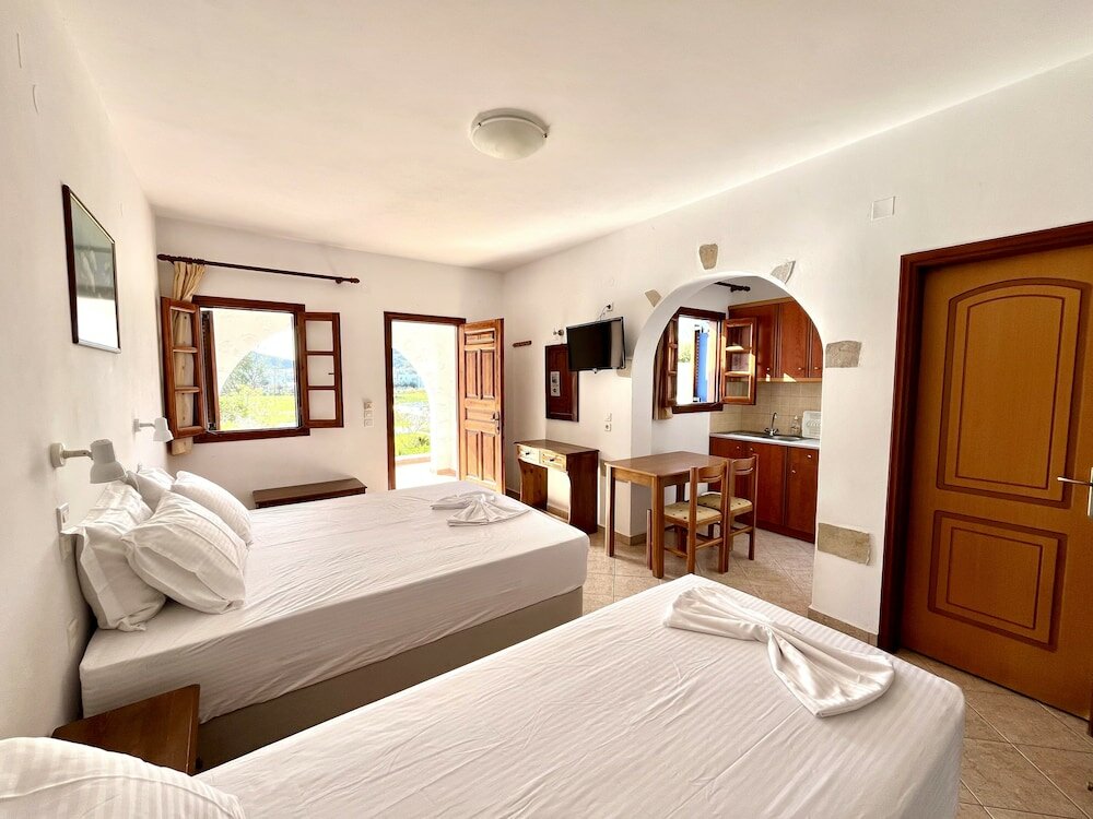 Фото Nicolas Studios