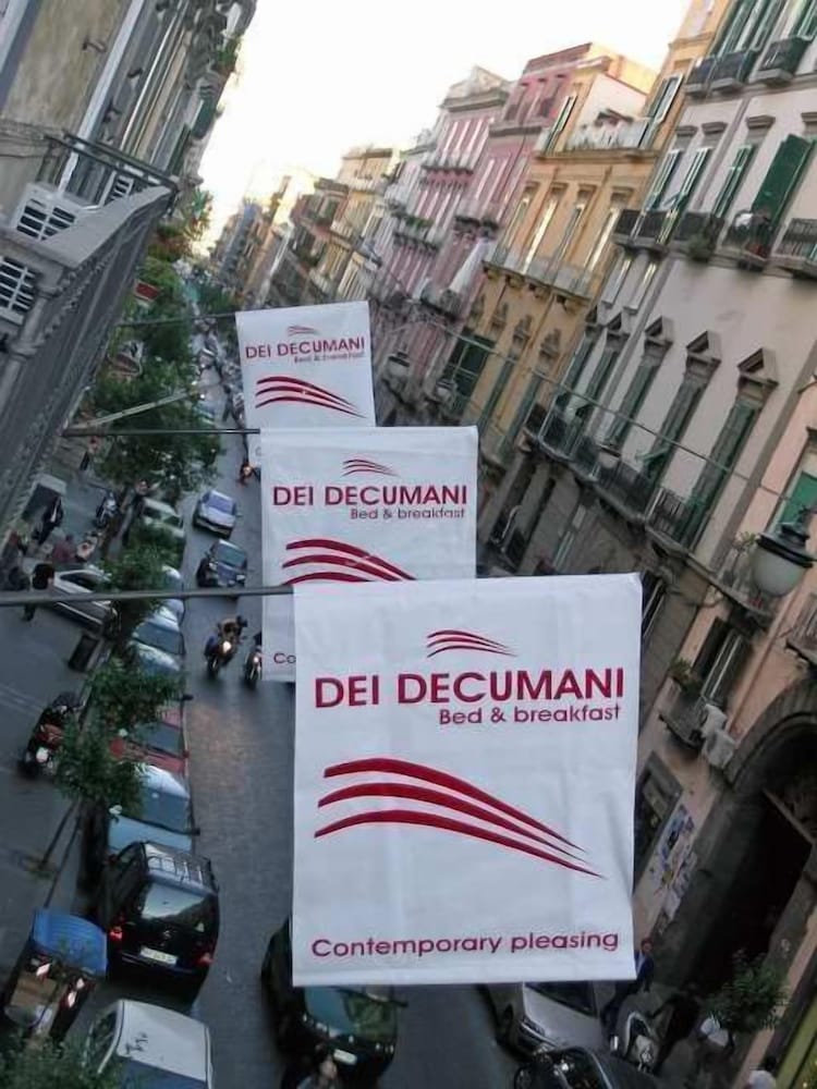 Фото Dei Decumani