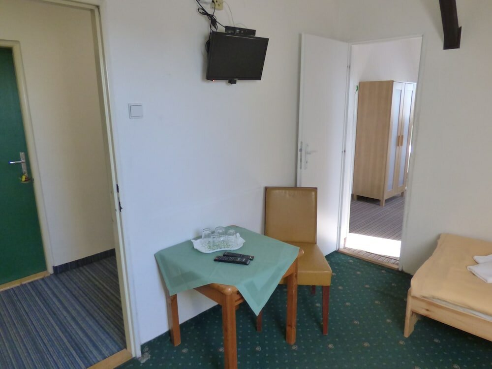 Фото Hotel Svornost