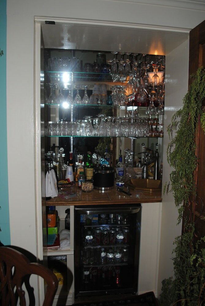 Фото Stay Fairfield - Fairfield Place and Fairfield Manor Bed & Breakfast