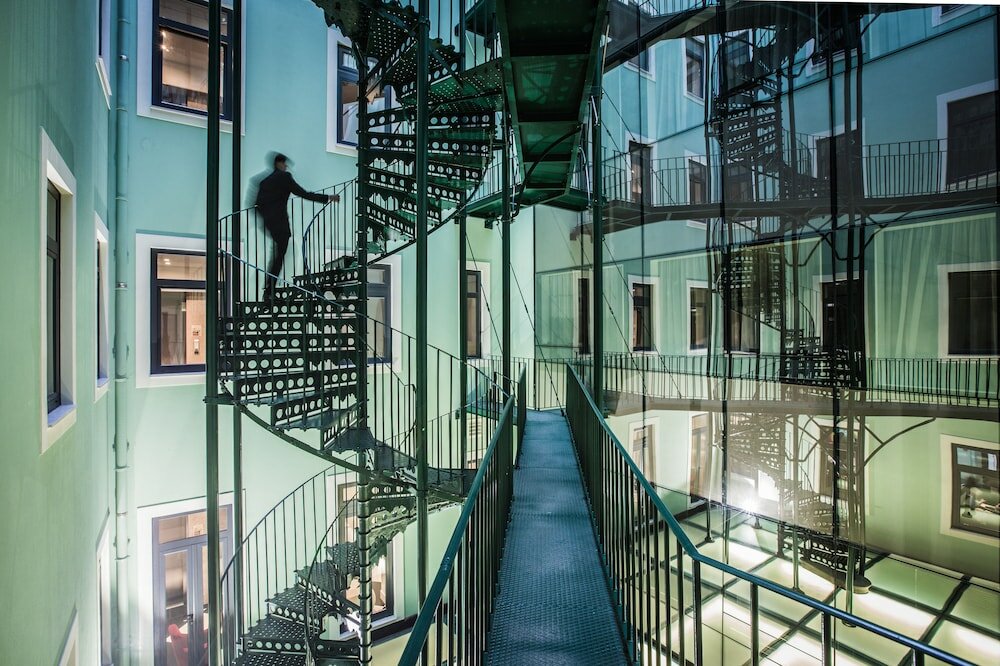 Фото Holiday Inn Express Lisboa Av. Liberdade