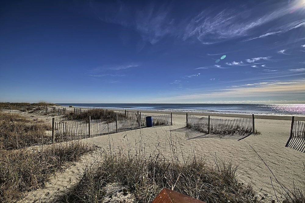 Фото Beach Colony Resort