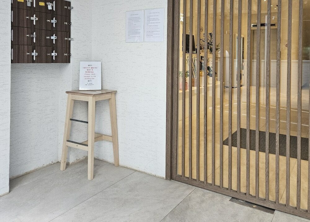 Фото Canvas Hostel - Black