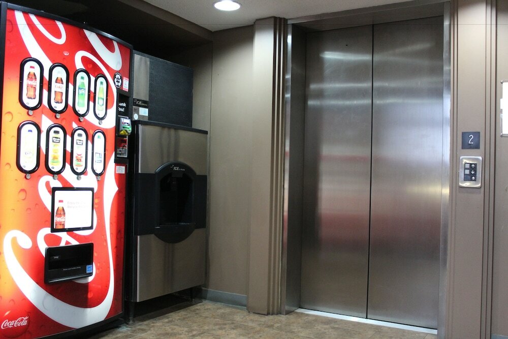 Фото Argyll Plaza Hotel