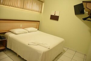 Larison Hoteis (Estado de Rondônia, Ji-Paraná), hotel