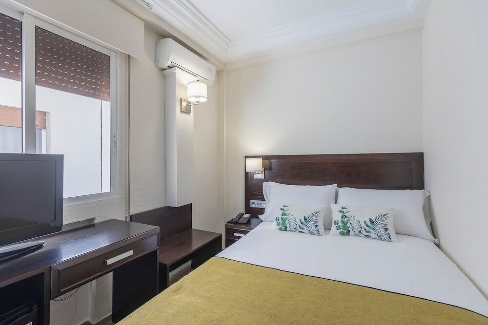 Фото Hotel Itaca Colón