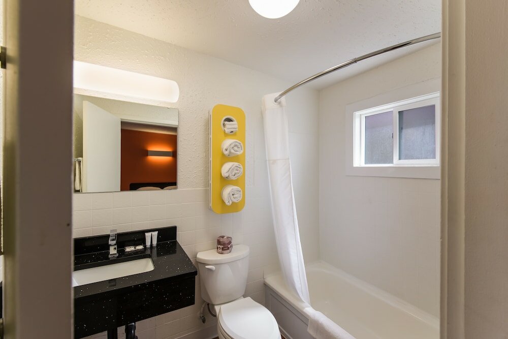 Фото Motel 6 Cranbrook, Bc