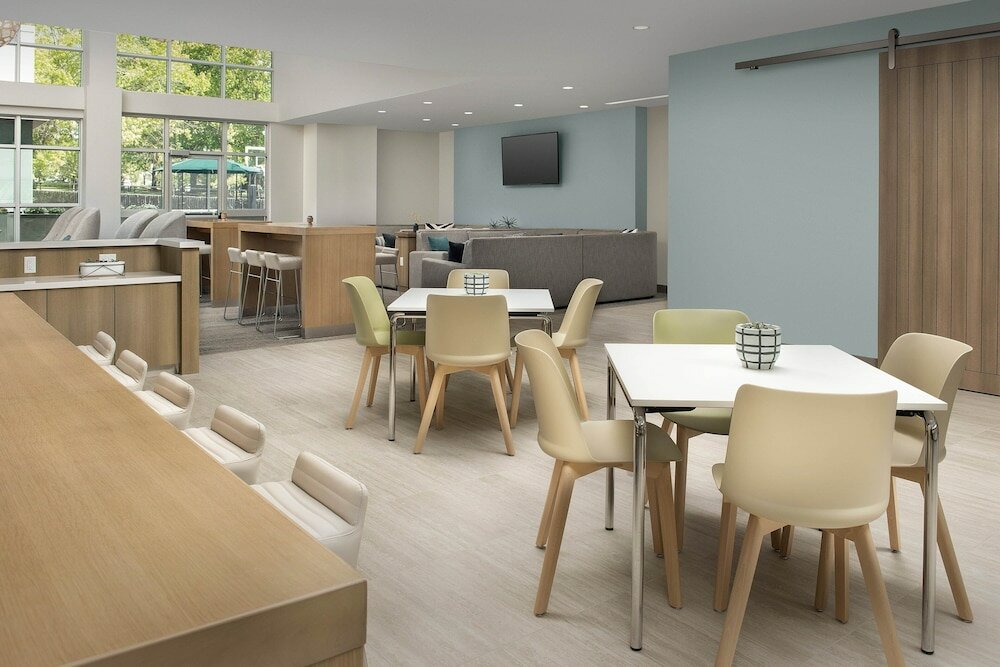 Фото Element Portland Beaverton