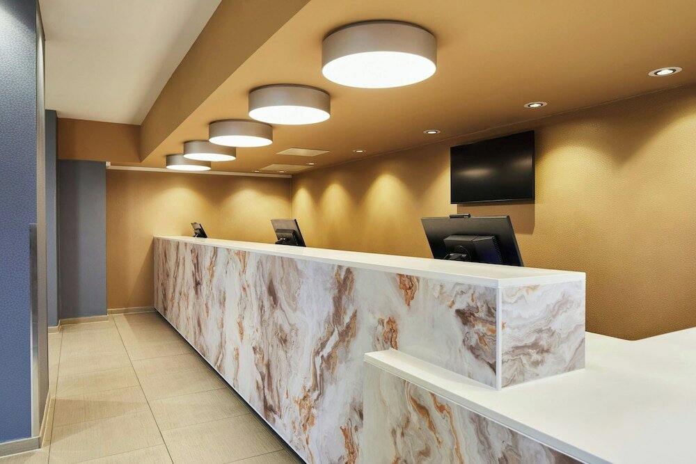 Фото Portsmouth Marriott Hotel