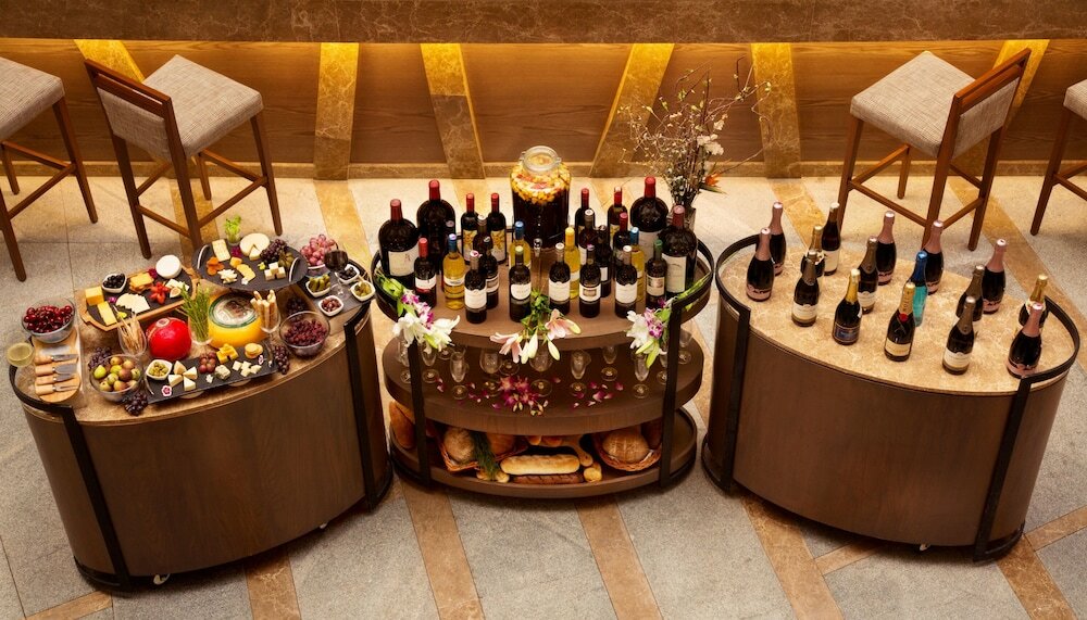 Фото Ellaa Hotel Gachibowli