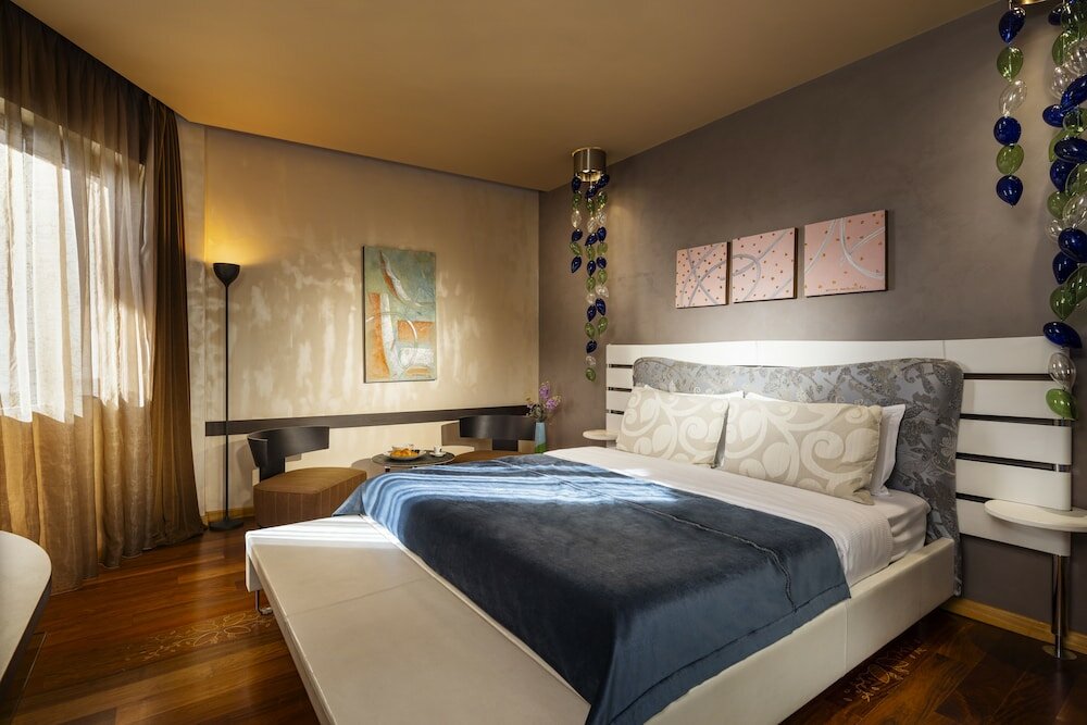 Фото Les Fleurs Boutique Hotel
