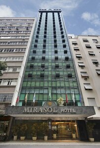 Гостиница Mirasol Copacabana Hotel