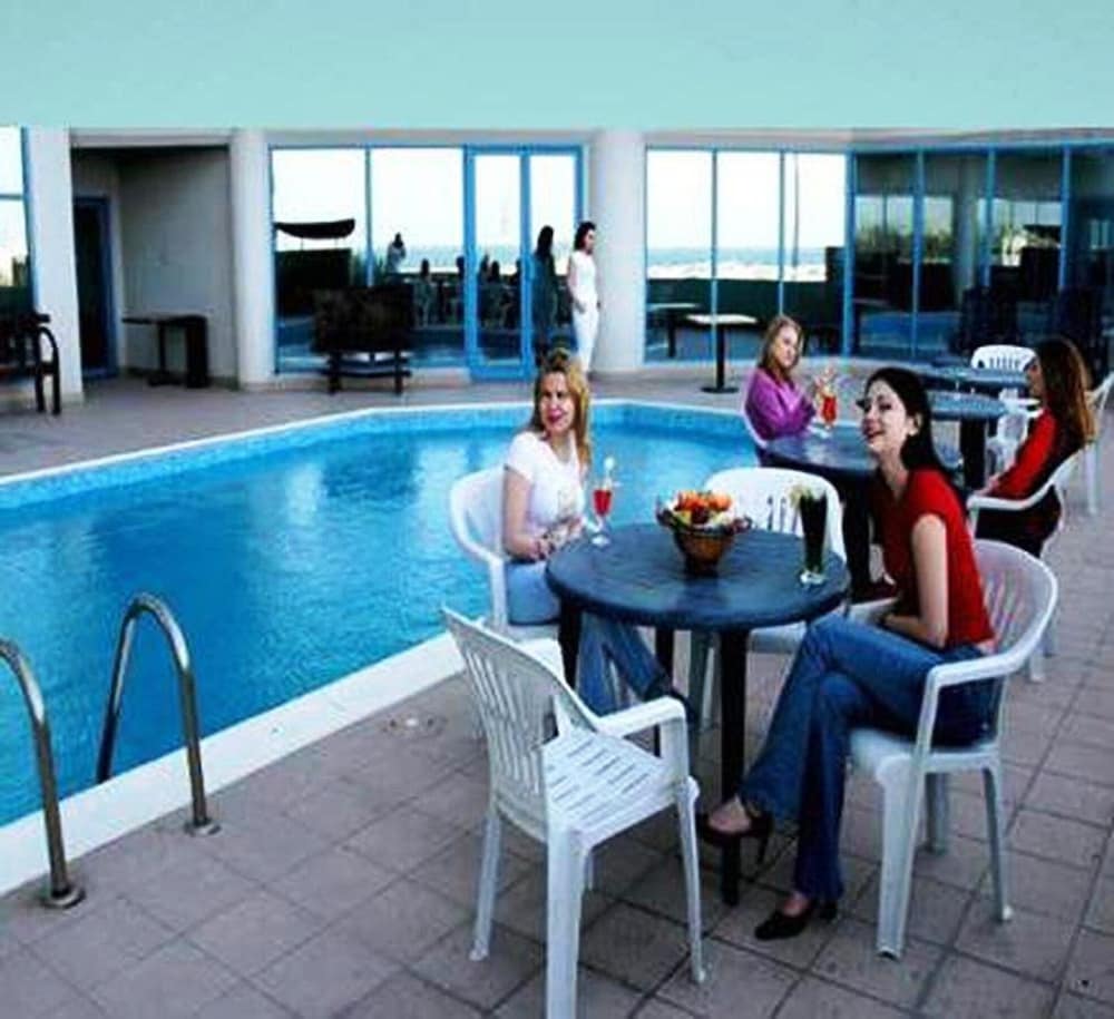 Фото Phoenicia Tower Hotel